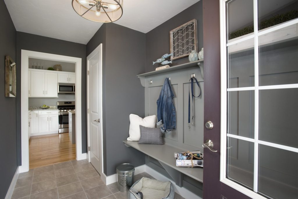 Every nuance of your experience at Dorset Park was well thought and executed. This mudroom’s design is elevated to showpiece status, without losing its functionality. 
